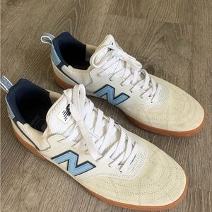 New Balance 228S